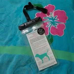 VS PINK! Waterproof Cellphone Case